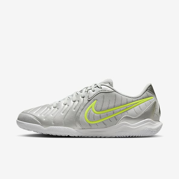 Herren Halle Tiempo FuBball Schuhe. Nike BE